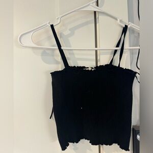 Black spaghetti strap cropped tank